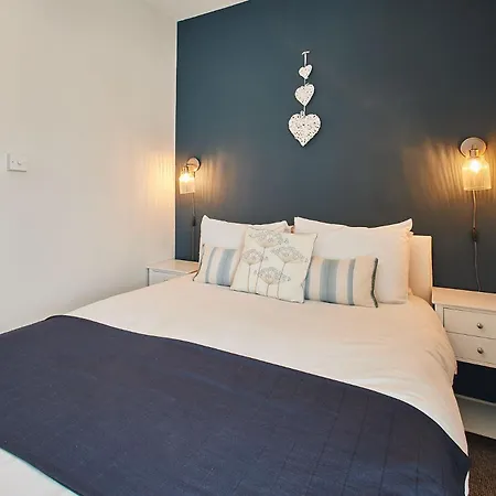 Host & - King Edward Terrace * Marske-by-the-Sea