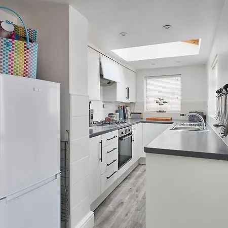 Host & - King Edward Terrace * Marske-by-the-Sea